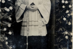 MG05.02-37